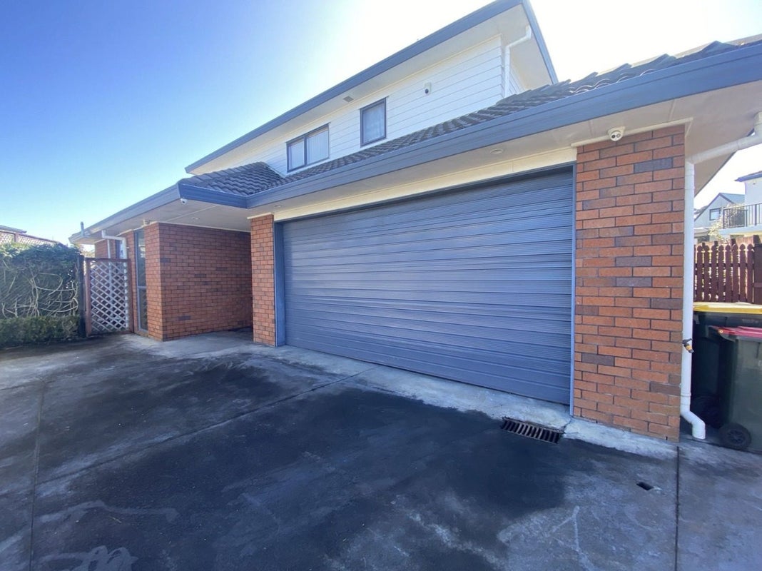6A Gerrard Street, Three Kings, Auckland - Carousel 1