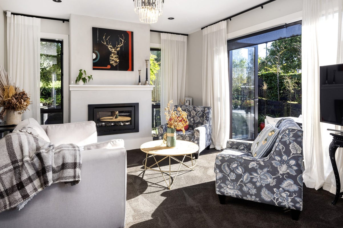 51A Waterloo Street, Howick, Auckland - Carousel 1
