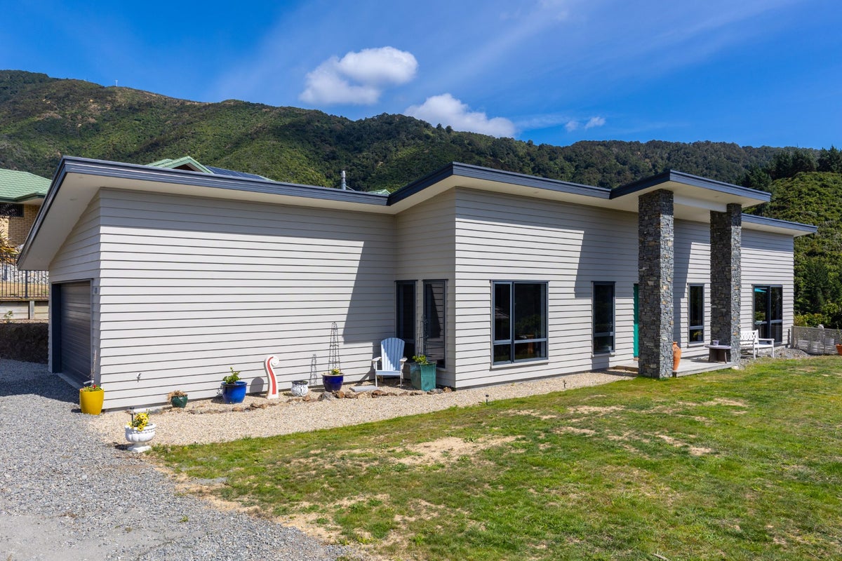 26 Harbour View Heights, Picton - Carousel 2