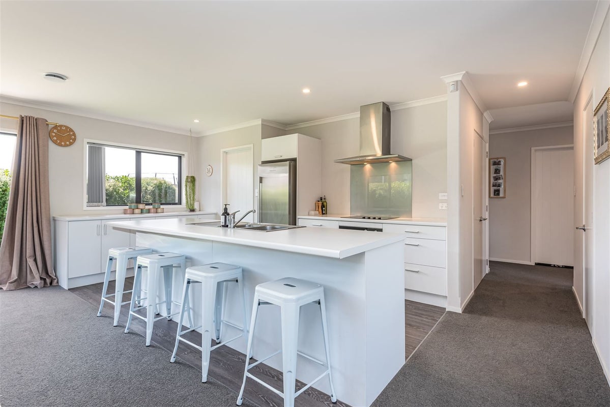 6 Hosta Lane, Wigram, Christchurch - Carousel 1