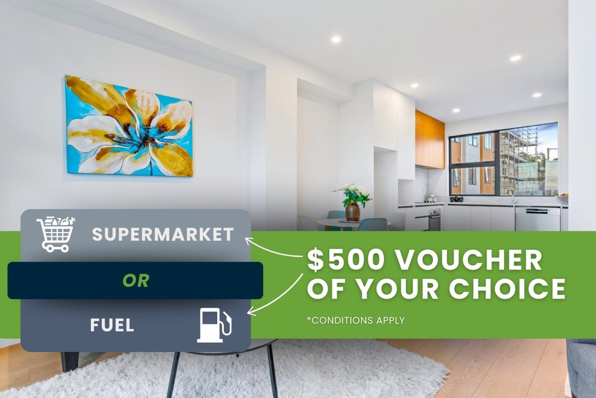 6/28 Lavelle Road, Henderson, Auckland - Carousel 1
