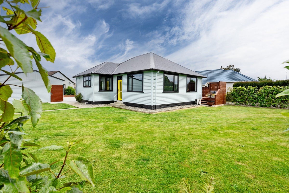 154 Crawford Street, Glengarry, Invercargill - Carousel 1