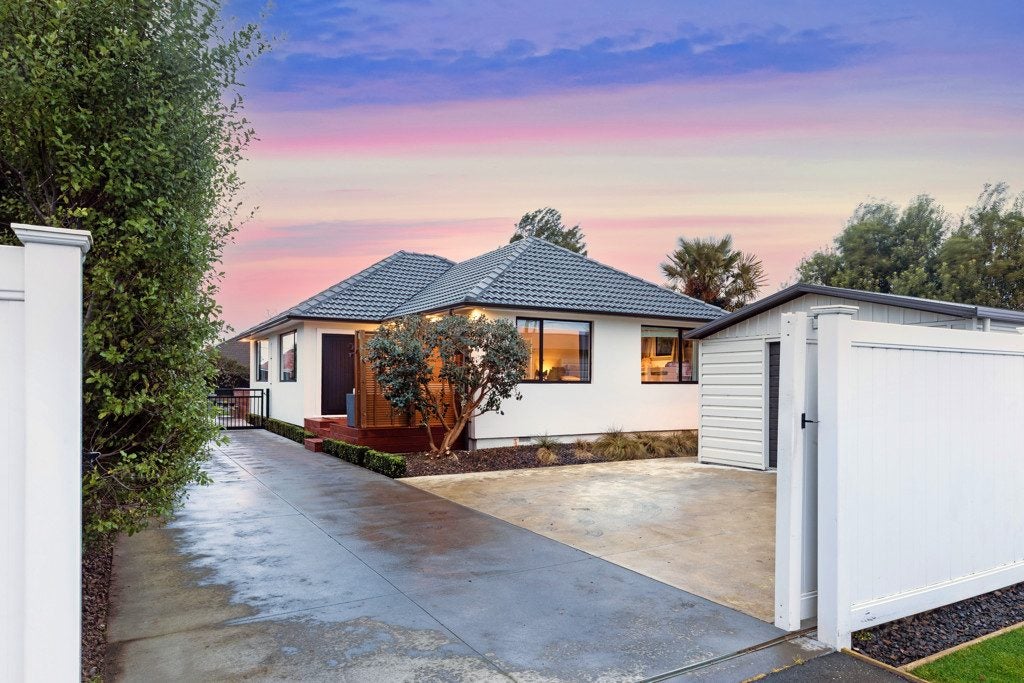 18 Olivine Street, Shirley, Christchurch - Carousel 23