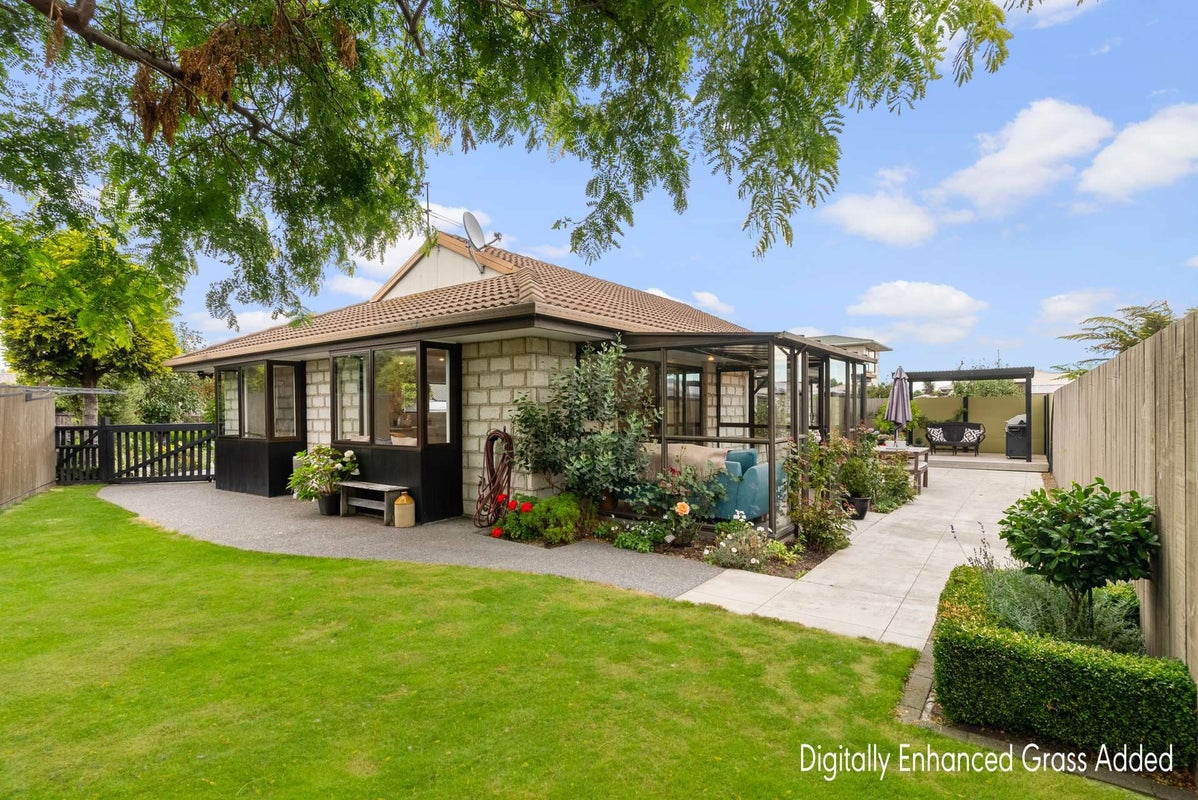 19A Clipper Place, Redwood, Christchurch - Carousel 1