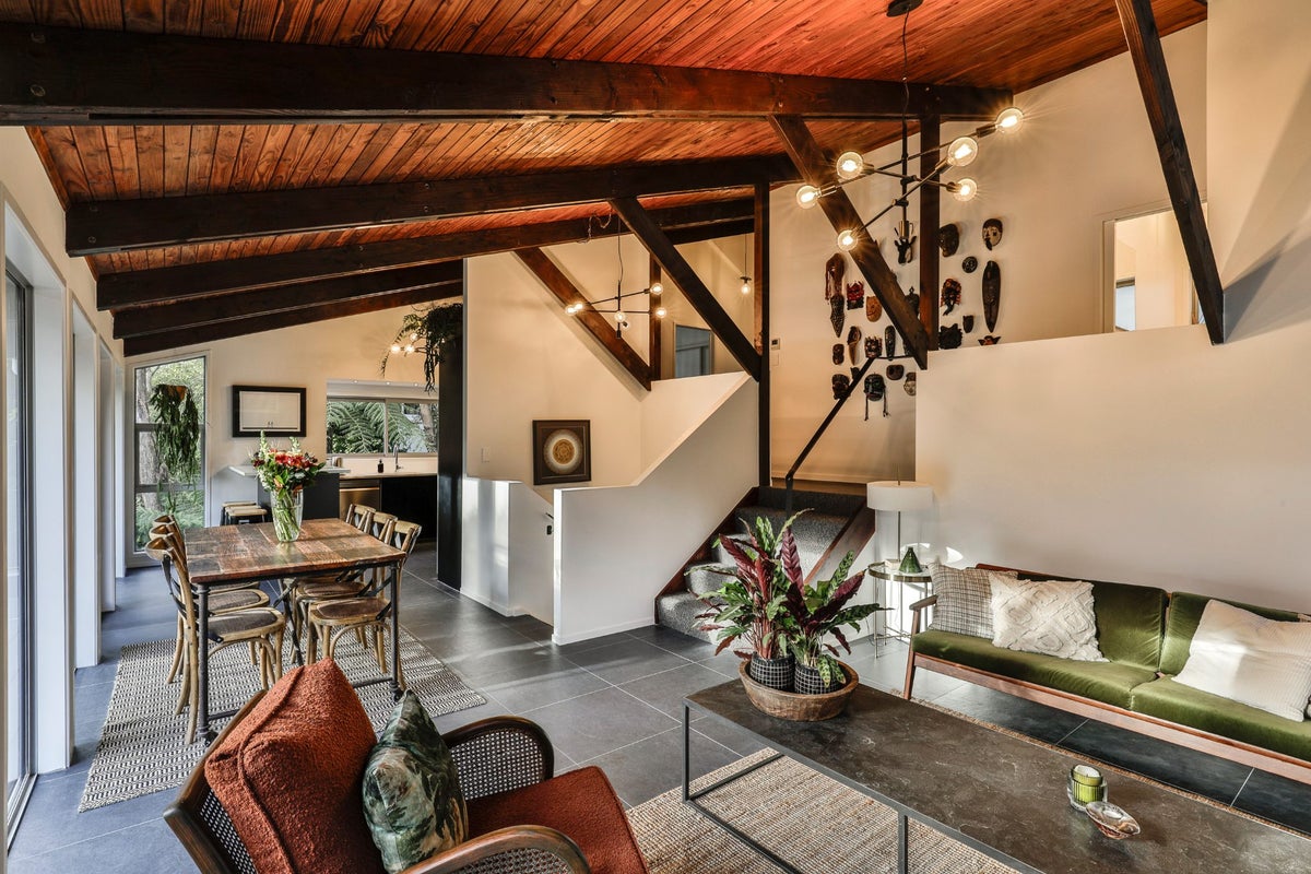 39 West Lynn Road, Titirangi, Auckland - Carousel 2