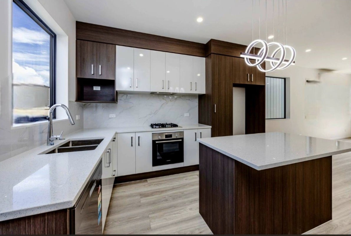 10 Fraser Road, Papatoetoe, Auckland - Carousel 2