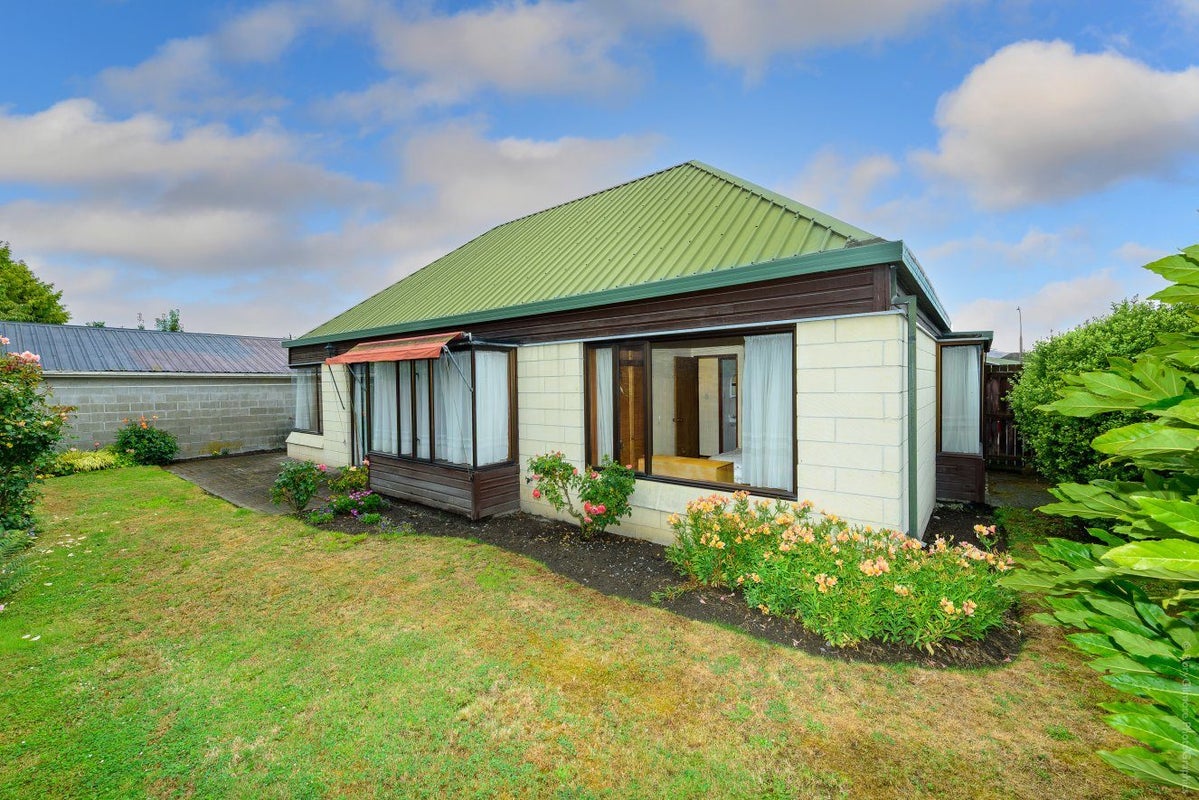 1/34 Strathfield Avenue, Dallington, Christchurch - Carousel 2