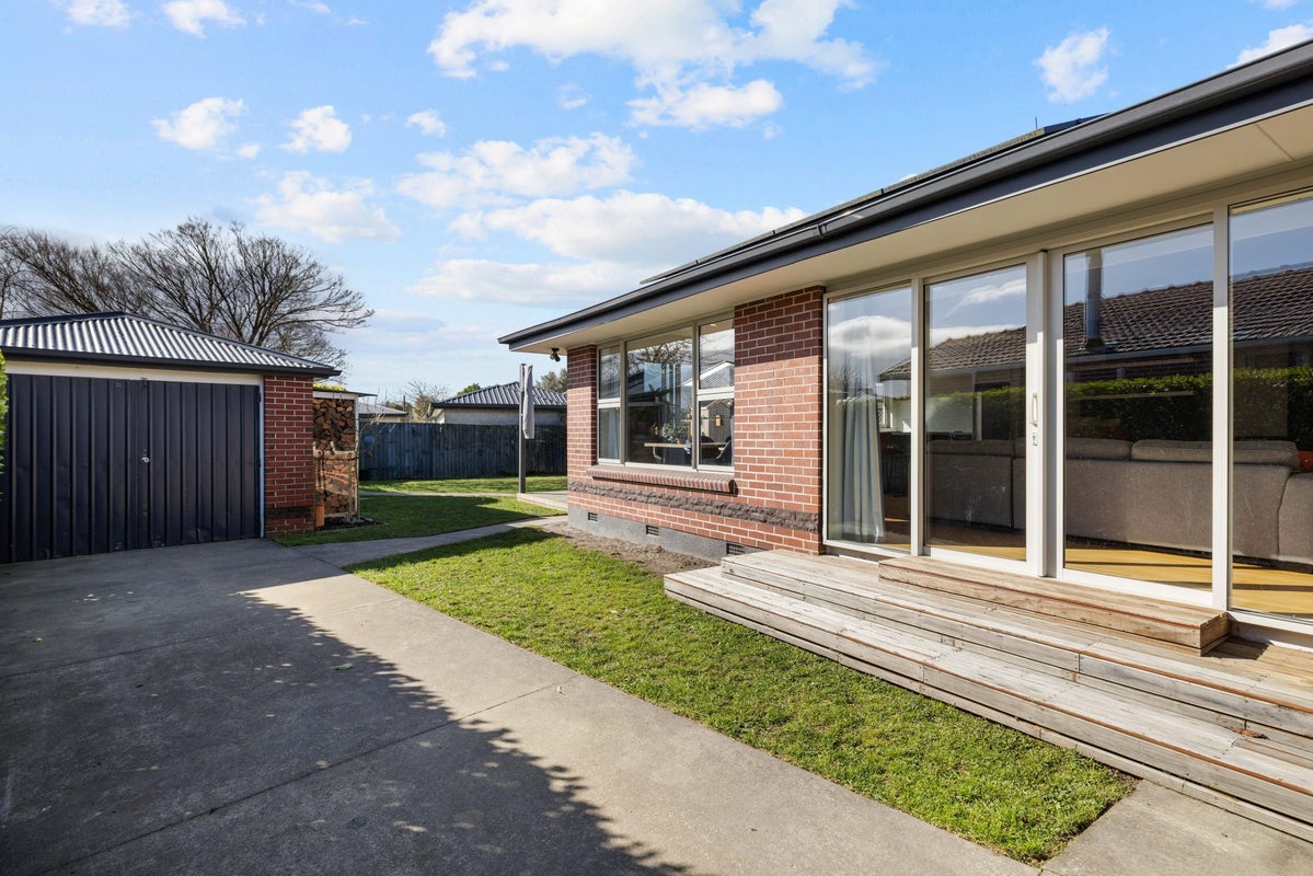 6 Kingsgate Place, Burnside, Christchurch - Carousel 21