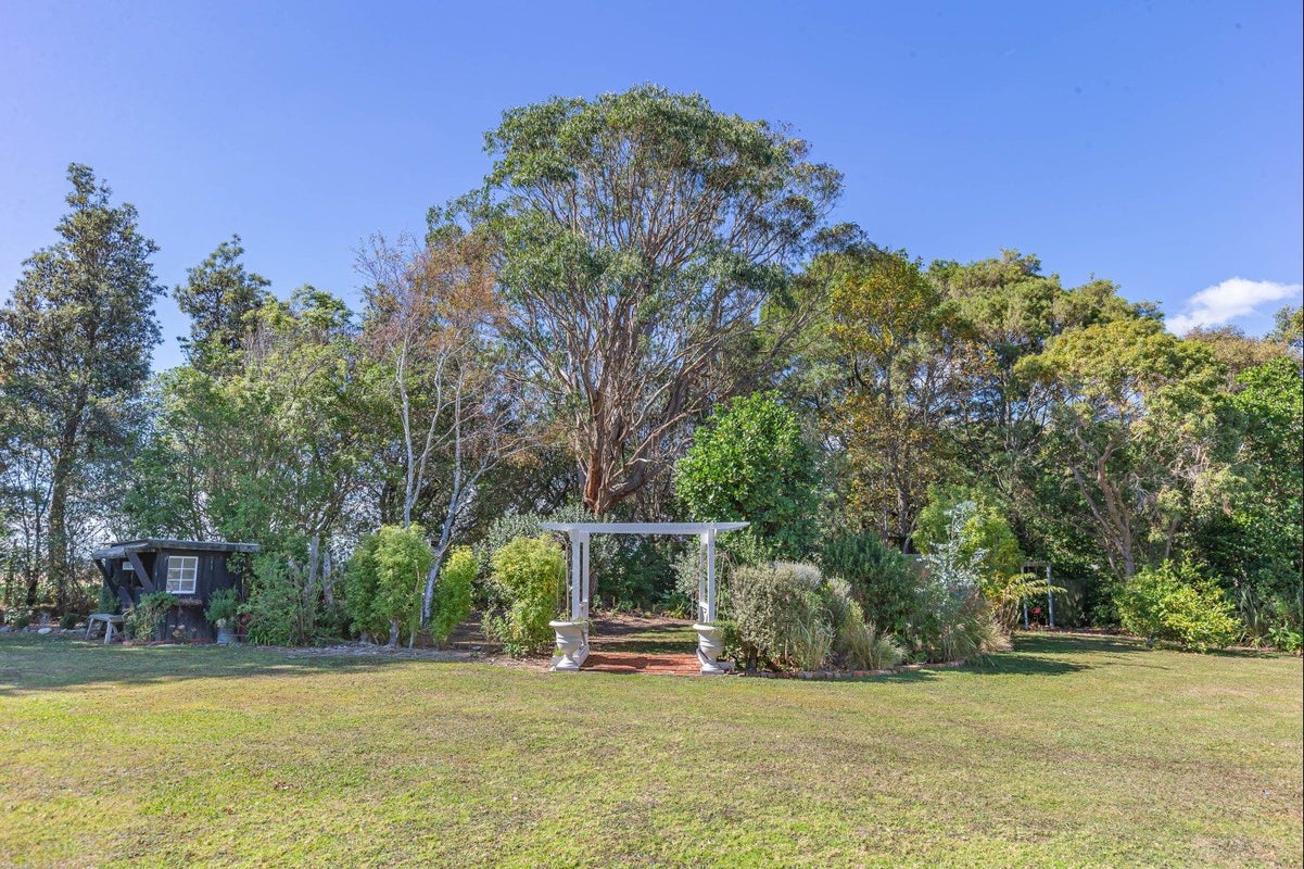 179 Koputaroa Road, Koputaroa, Levin - Carousel 2