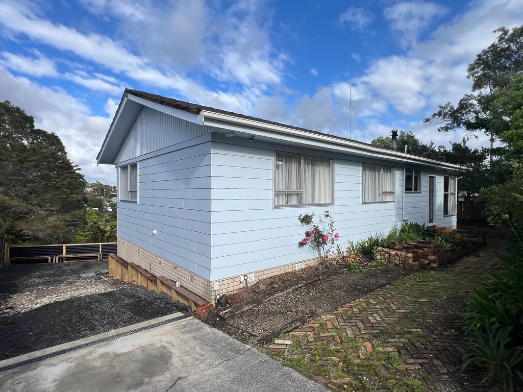 42 Hobby Avenue, Birkdale, Auckland - Carousel 1