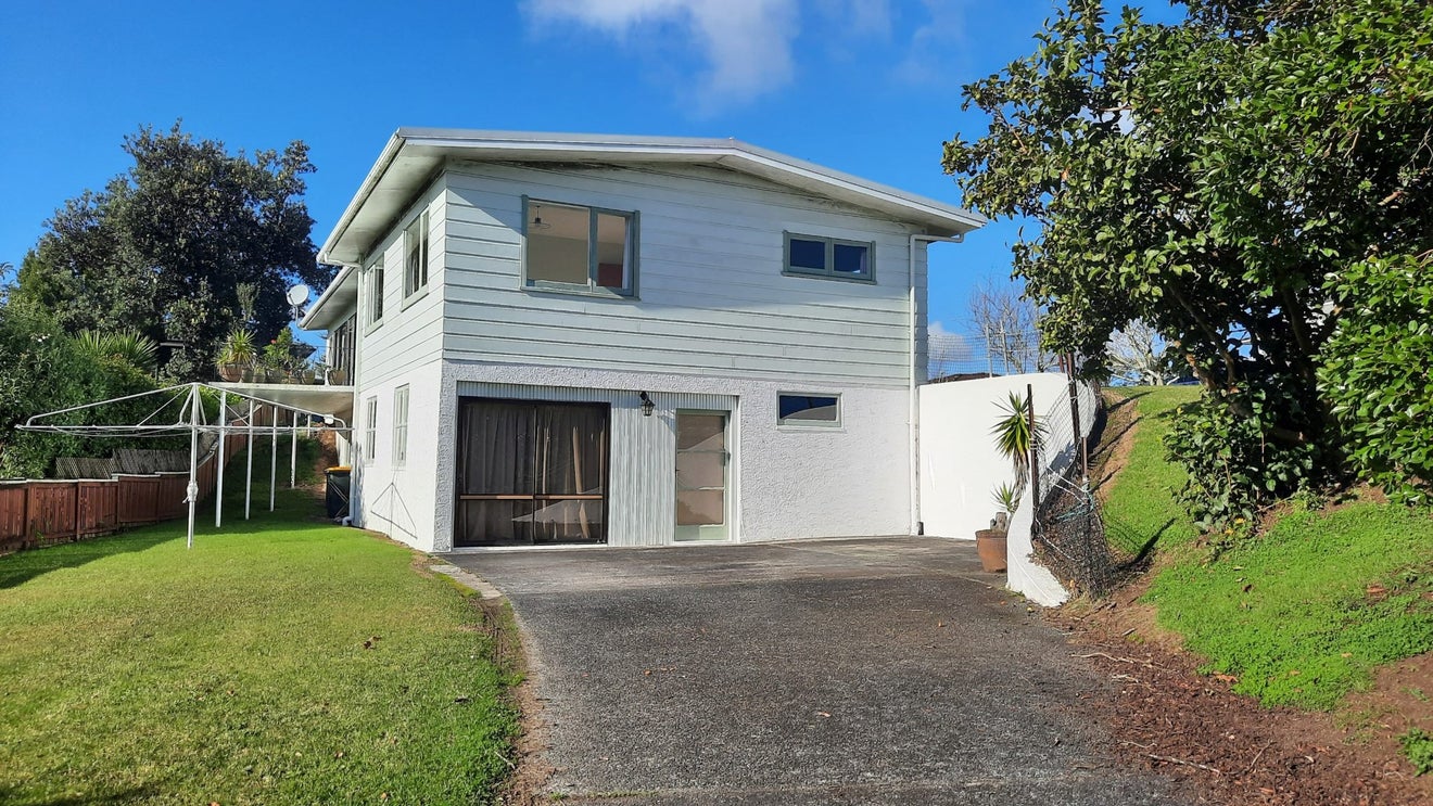 67 Chequers Avenue, Glenfield, Auckland - Carousel 25