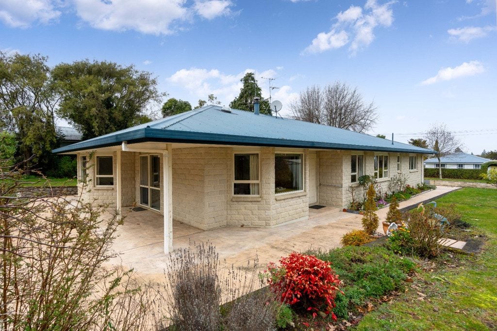 7A Queen Alexandra Street, Lansdowne, Masterton - Carousel 1