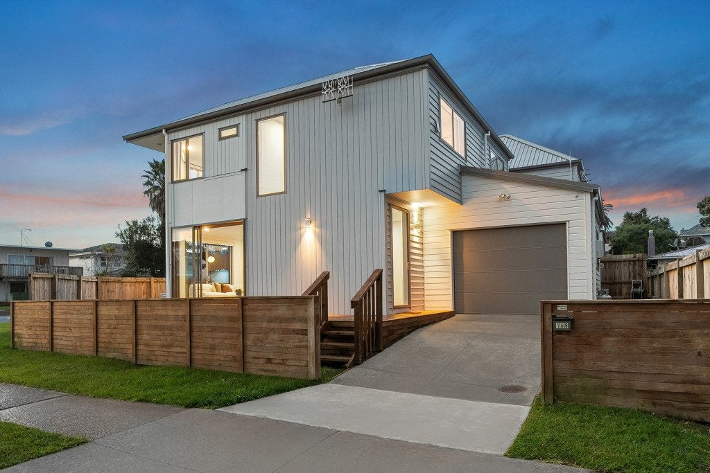 168 Nile Road, Milford, Auckland - Carousel 1