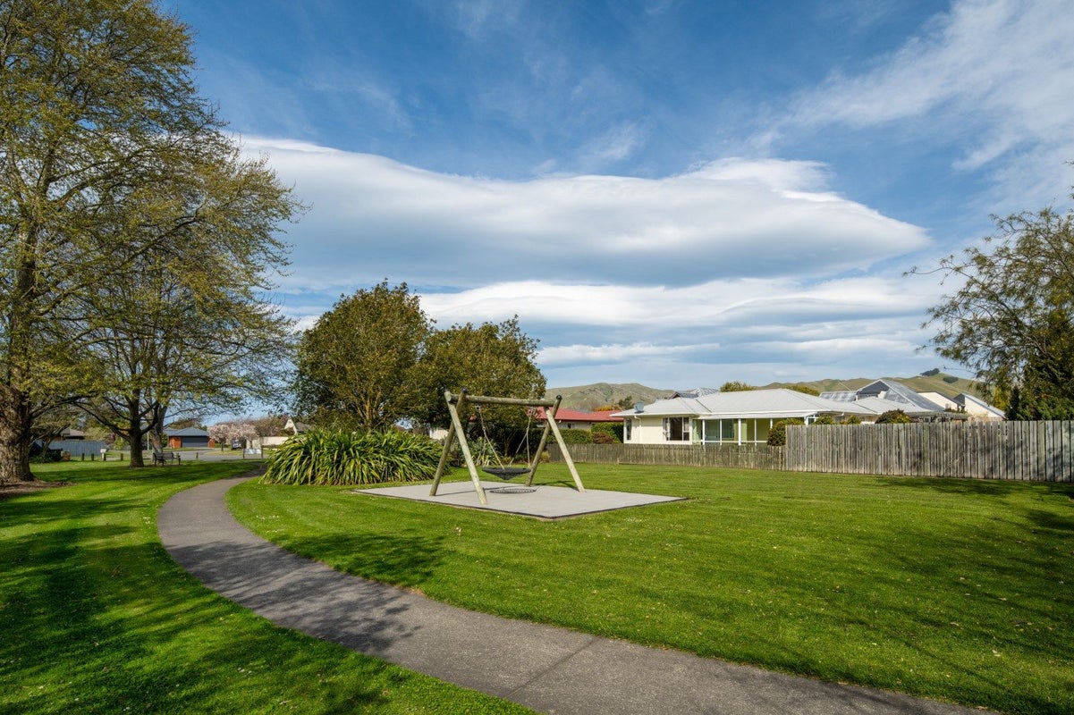 27A Westhaven Place, Redwoodtown, Blenheim - Carousel 17