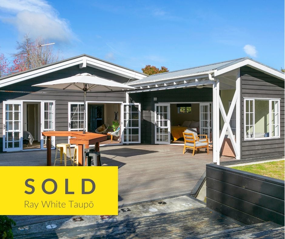 14 Liston Avenue, Hilltop, Taupo - Carousel 1