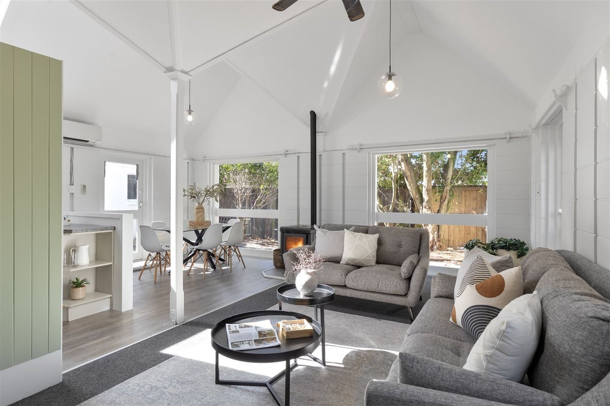 33 Hornsby Street, Bishopdale, Christchurch - Carousel 1