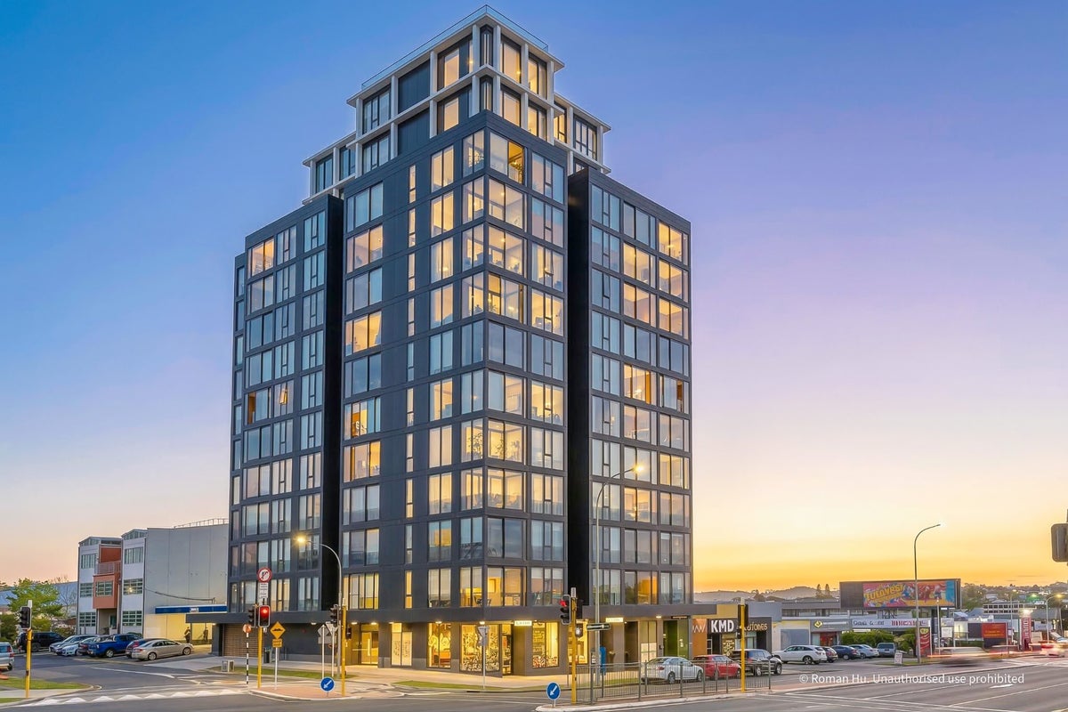 603/1 Buscomb Avenue, Henderson, Auckland - Carousel 2