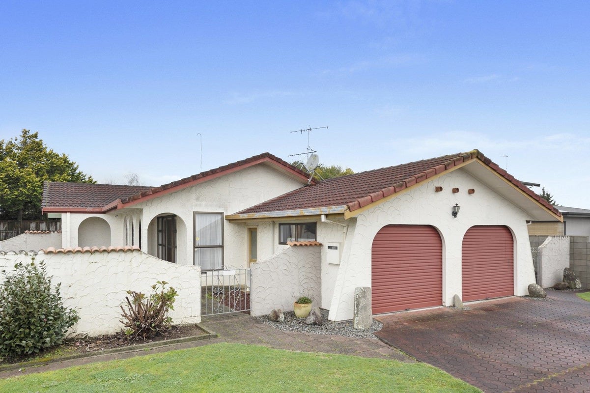 7 Highland Drive, Pukete, Hamilton - Carousel 14