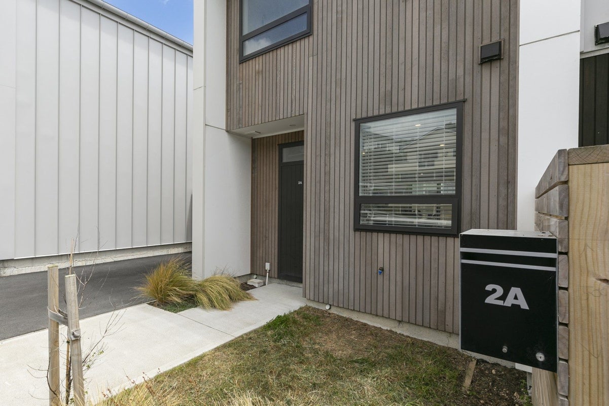 2A Mamari Street, Rongotia, Wellington - Carousel 2