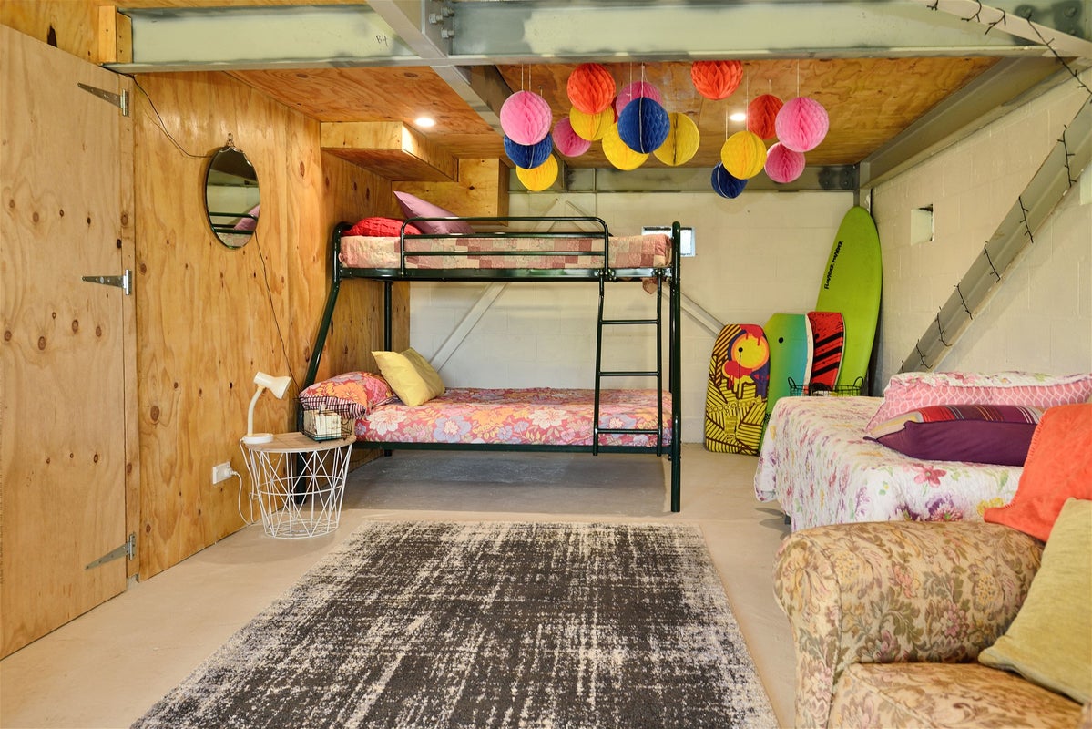 18 Kahawai Street, Mahia, Mahia - Carousel 2