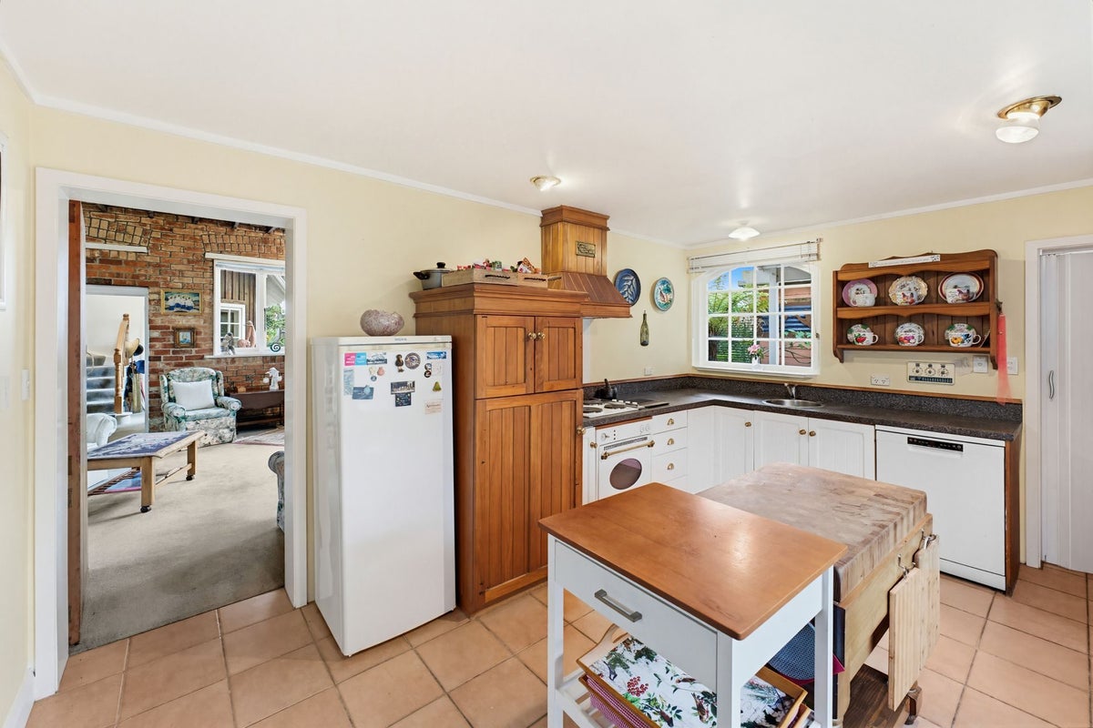 4 Hillsden Place, Glenwood, Timaru - Carousel 2