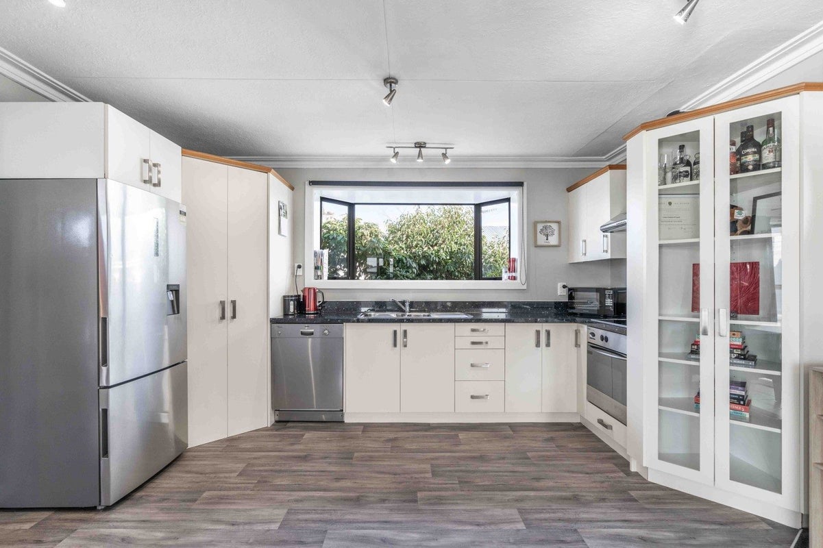 9 Stephens Street, Waikiwi, Invercargill - Carousel 2