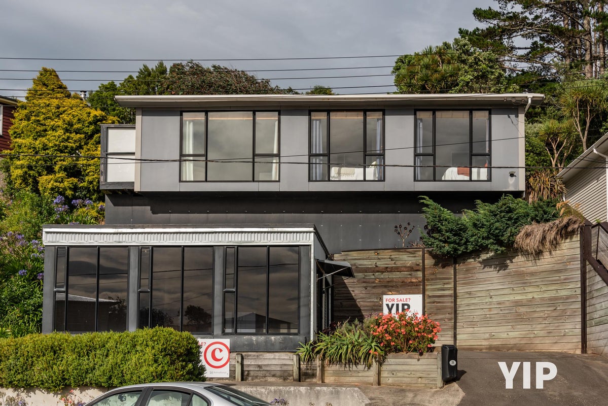 36 Arapiko Street, Johnsonville, Wellington - Carousel 1