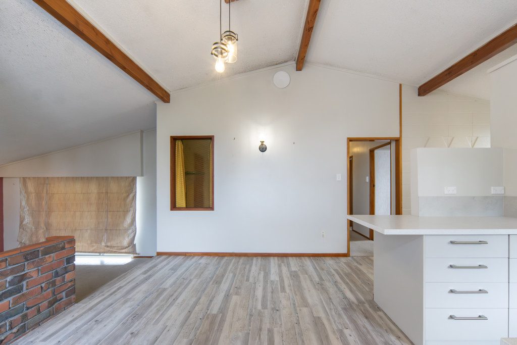 65 Nevada Road, Silverdale, Hamilton - Carousel 2