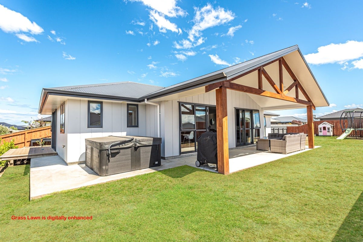 11 Morrell Street, Tawhero, Whanganui - Carousel 2