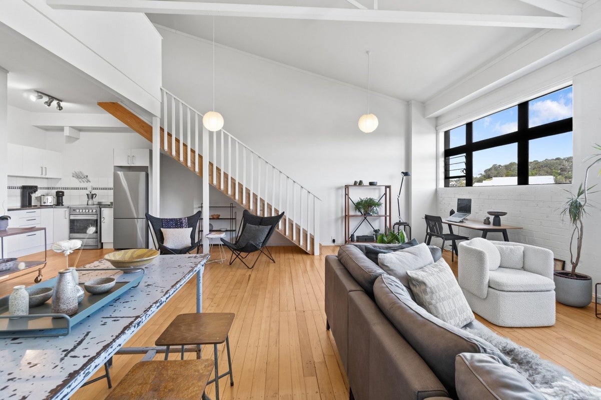 30/3 Akiraho Street, Mount Eden, Auckland - Carousel 2