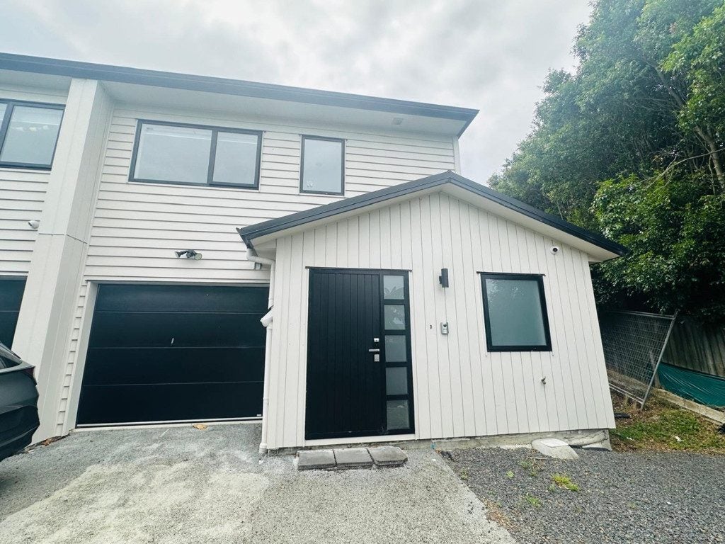 38D Greenhill Crescent, Pakuranga, Auckland - Carousel 2