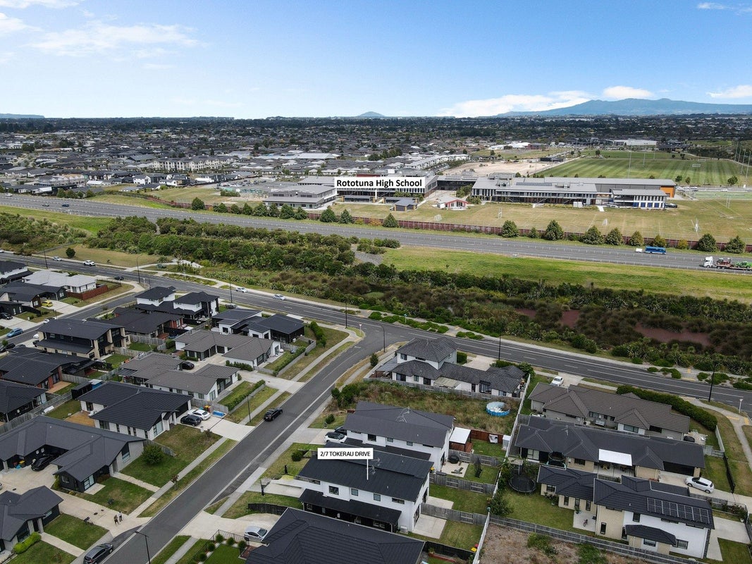 2/7 Tokerau Drive, Rototuna North, Hamilton - Carousel 21