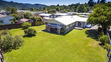 28 Moeraki Road, Maoribank, Upper Hutt - Carousel 1