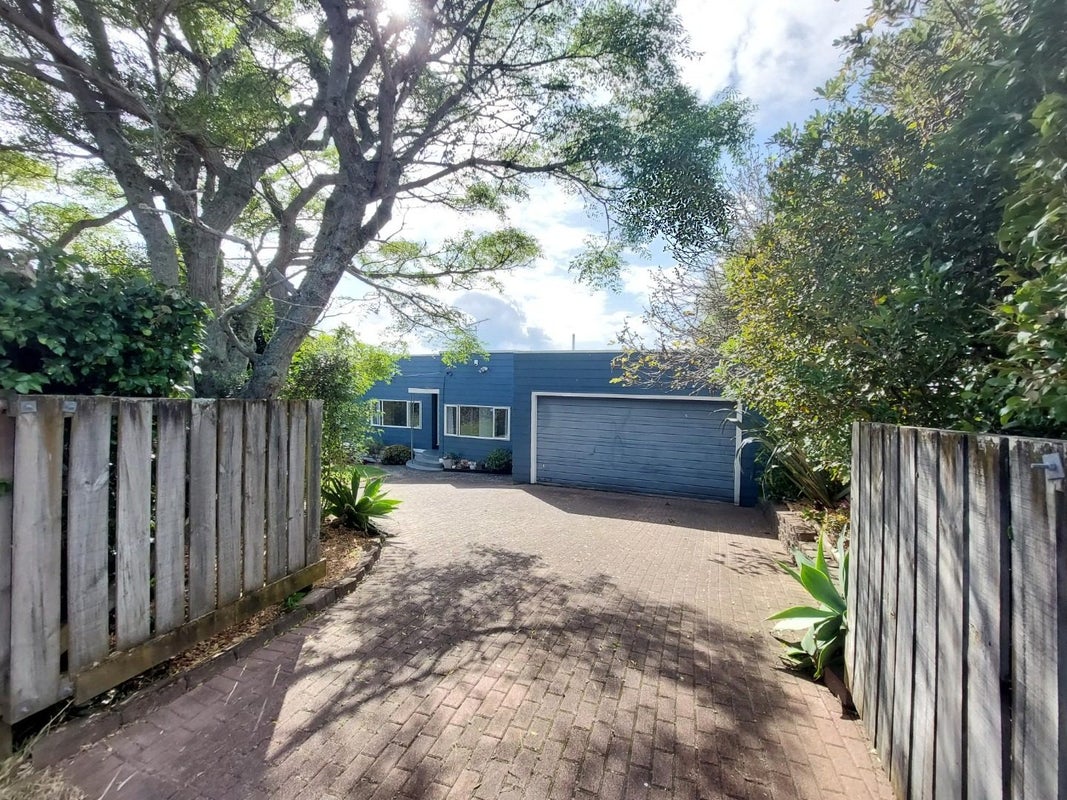 31 Salisbury Road, Birkdale, Auckland - Carousel 2