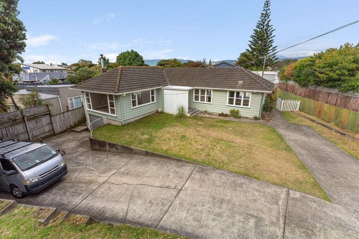 9 Bluegum Road, Paraparaumu Beach, Paraparaumu - Carousel 13