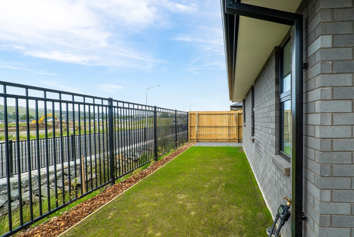 33 Bethia Road, Halswell, Christchurch - Carousel 21