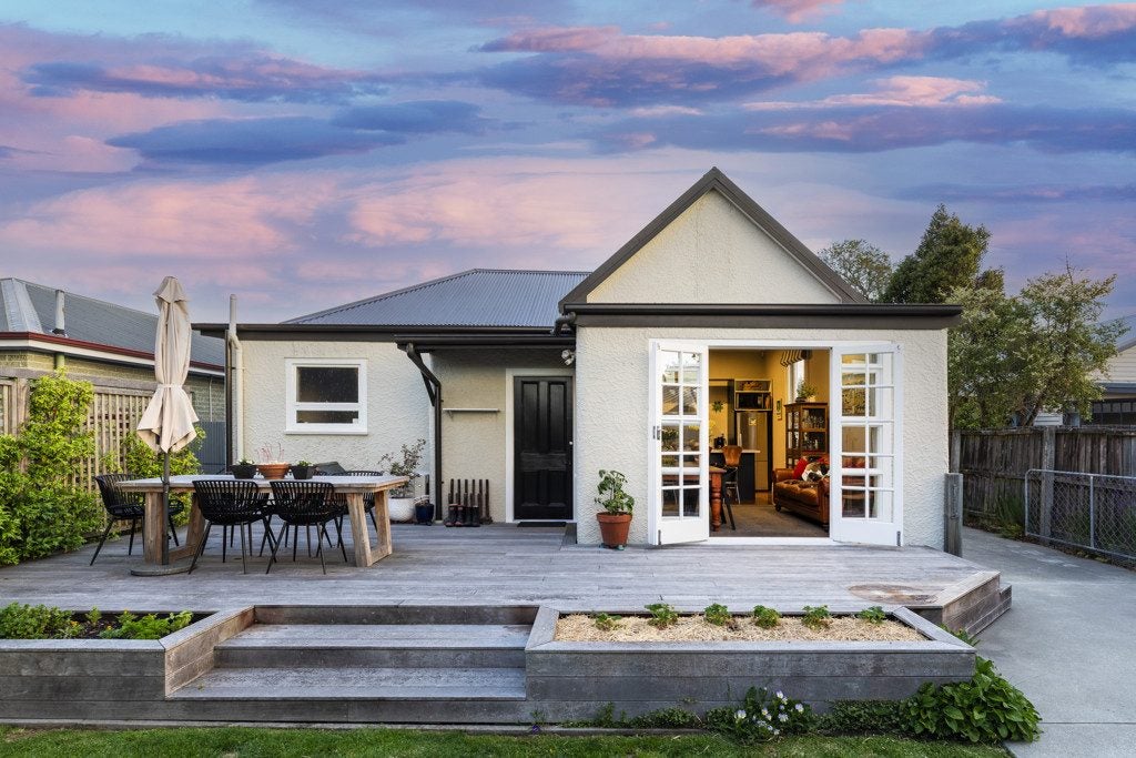 9 Rosebery Street, Spreydon, Christchurch - Carousel 2