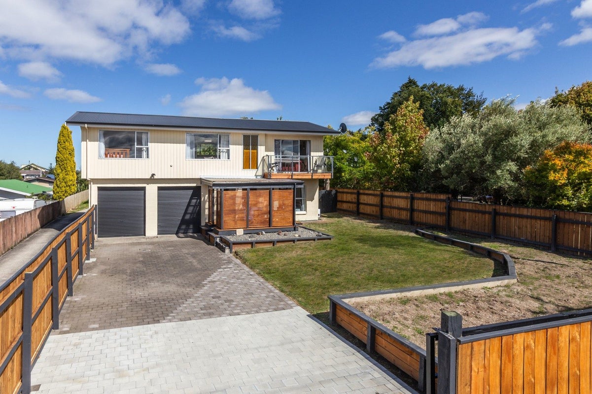 15 Kotare Street, Hilltop, Taupo - Carousel 1