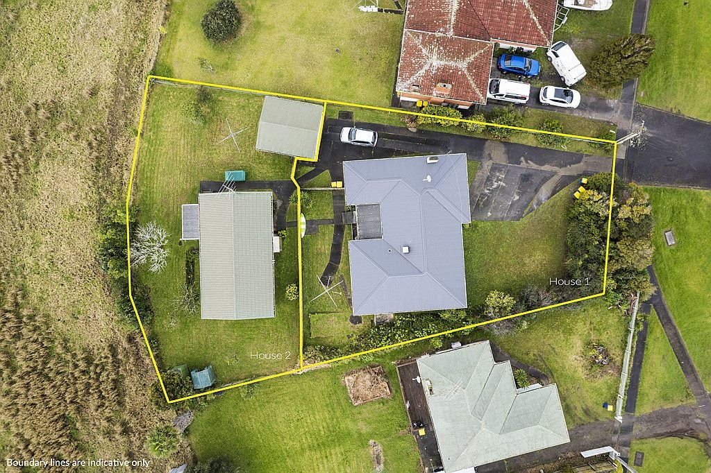 18 Hobsonville Road, West Harbour, Auckland - Carousel 2