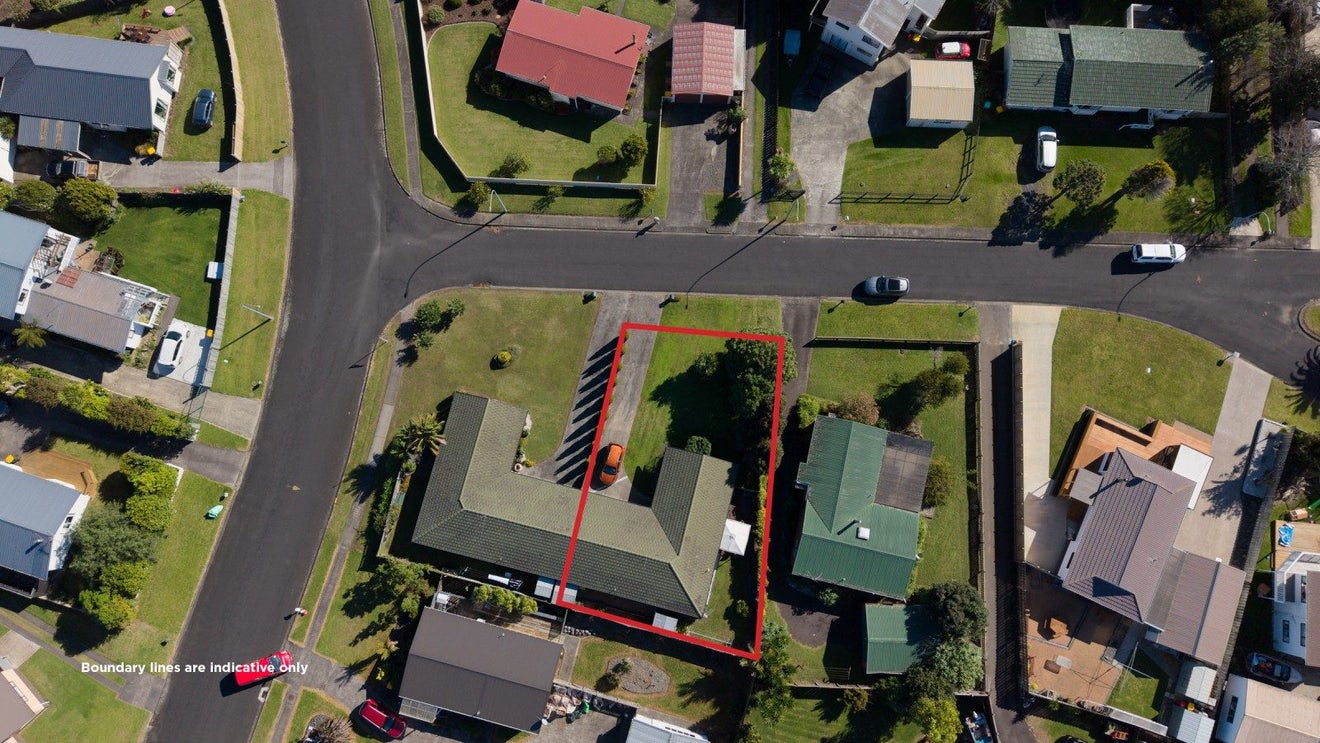 19A Litchfield Place, Clarks Beach, Clarks Beach - Carousel 19
