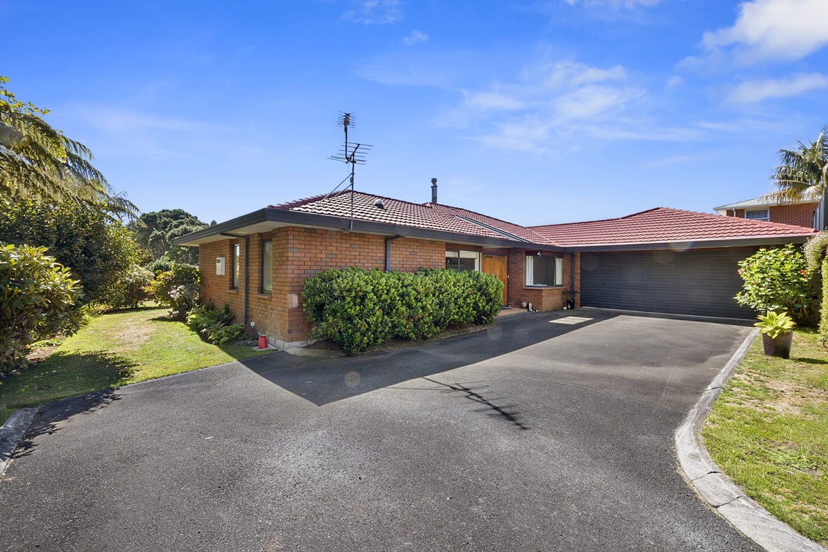 7B Rimu Street, Strandon, New Plymouth - Carousel 20
