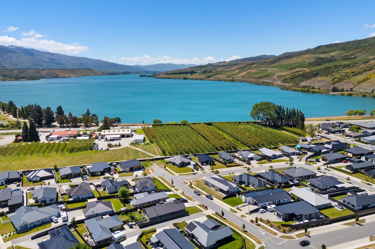 3 Bradford Street, Cromwell, Central Otago, Otago - Carousel 2
