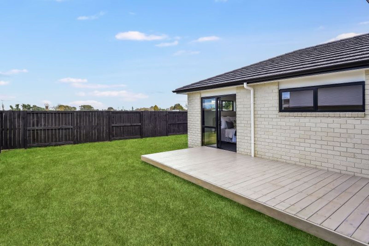 106 Powells Road, Ruakura, Hamilton - Carousel 3