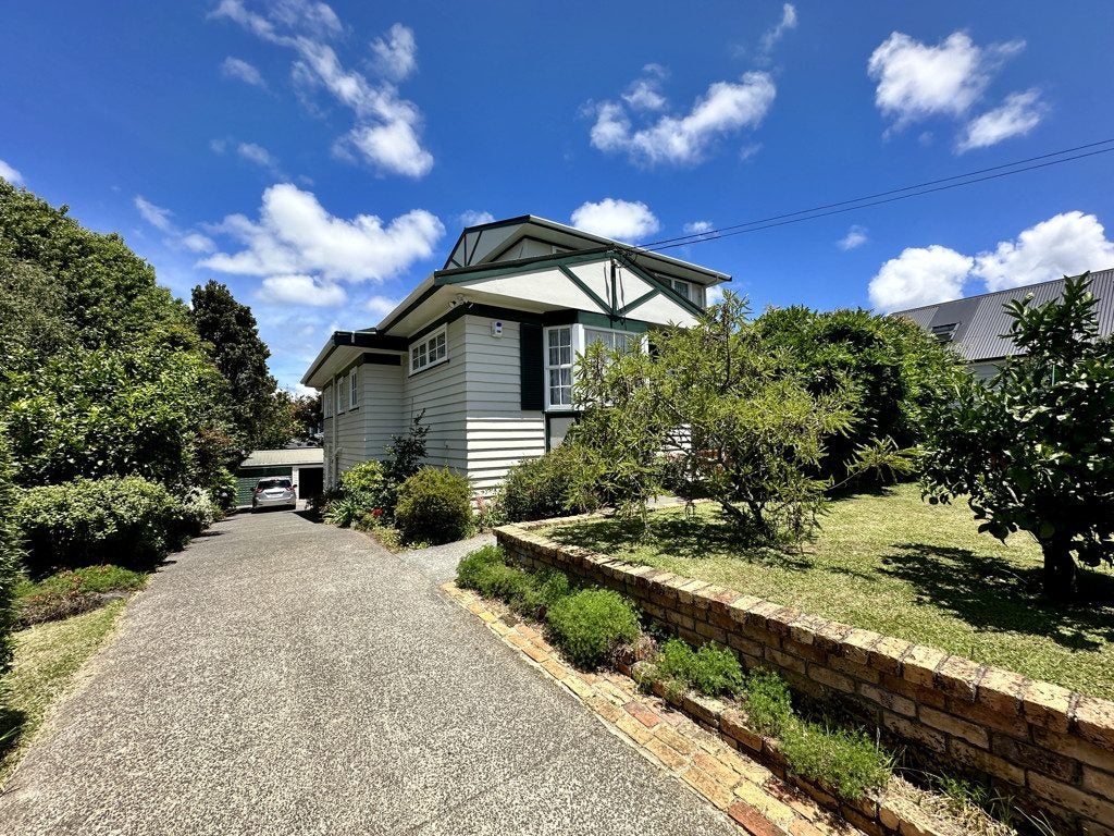 31 Watling Street, Mount Eden, Auckland - Carousel 1