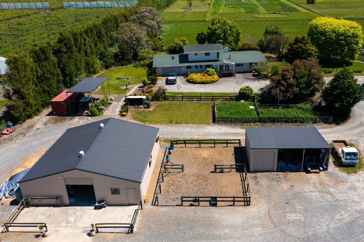 74 Mill Road South, Mill Road, Invercargill - Carousel 21