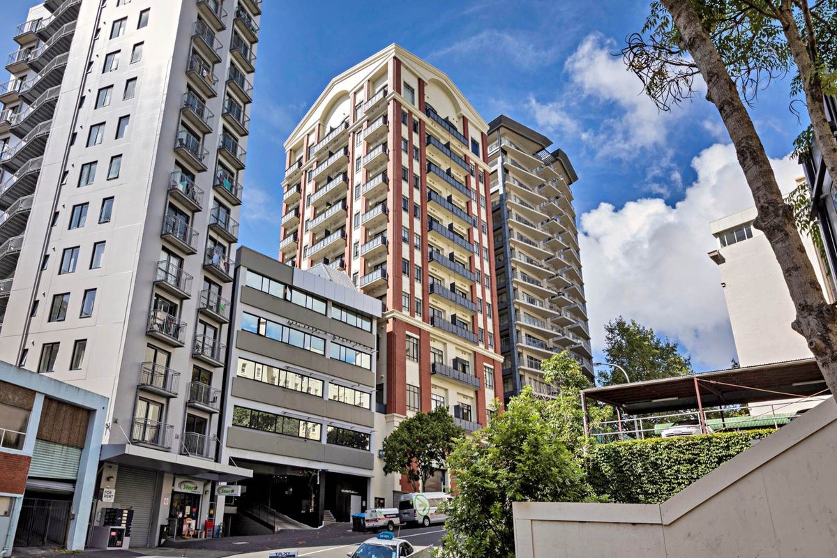 5D/50 Eden Crescent, Auckland Central, Auckland - Carousel 2