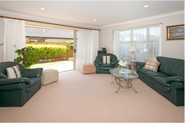 21 Baltersan Drive, Flat Bush, Auckland - Carousel 2