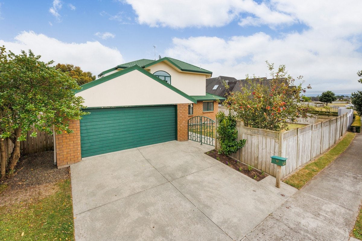 140 Pacific Drive, Fitzherbert, Palmerston North - Carousel 27