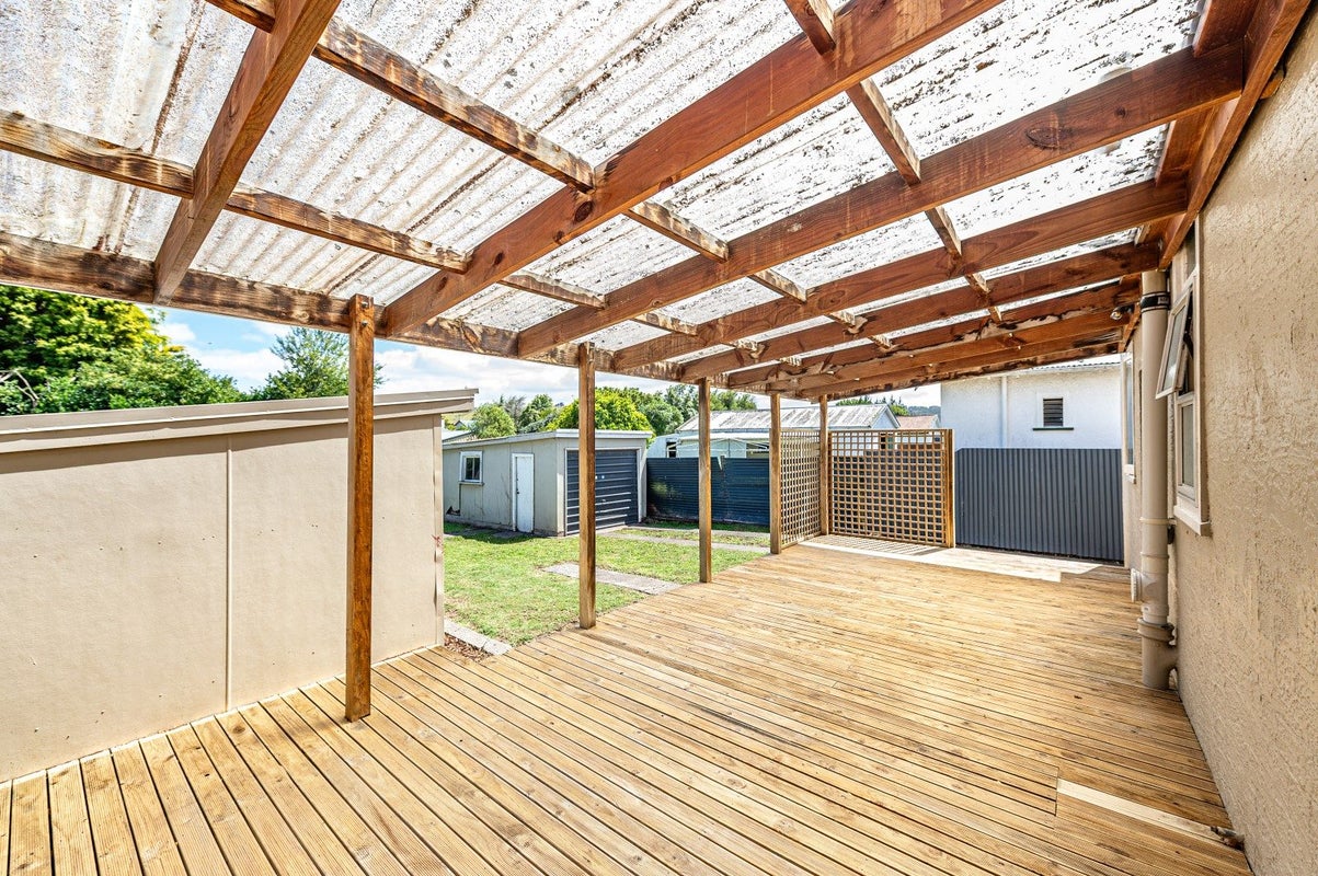 18 Seddon Street, Aramoho, Whanganui - Carousel 2