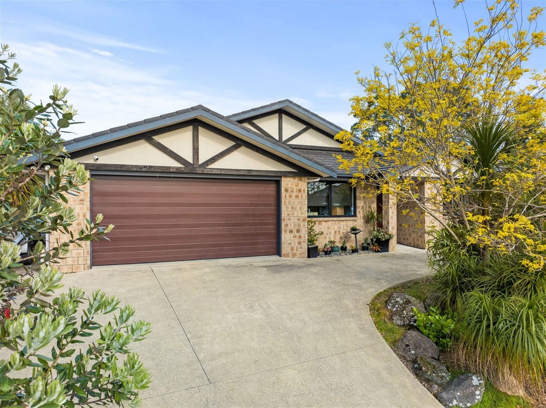3 Muirfield Rise, Kamo, Whangarei - Carousel 1